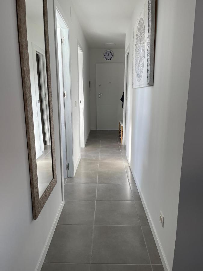 Sunny Apartment In Denia With Outdoor Swimming Pool And Garage Parking Place Included, 300M From The Sandy Beach Εξωτερικό φωτογραφία